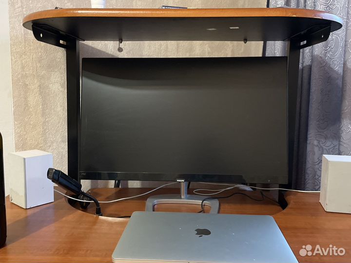 Монитор philips