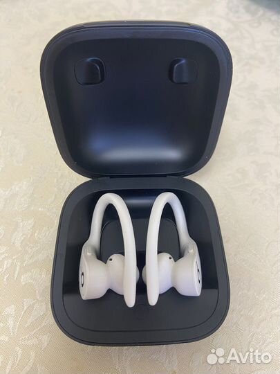 Беспроводные наушники Powerbeats PRO