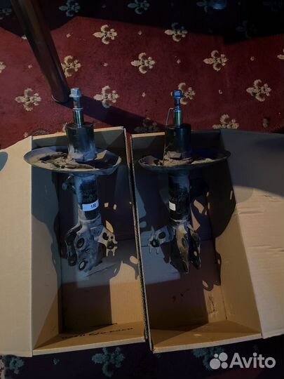 Стоки амортизаторов toyota camry 70