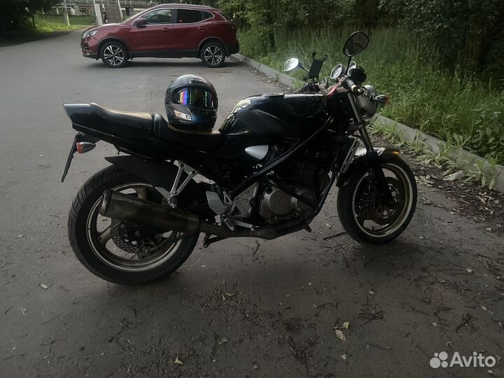 Suzuki bandit 400