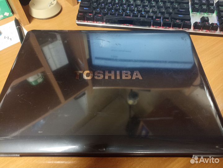 Toshiba Satellite 15.4, 2x2GHz, RAM 4GB, SSD 128GB