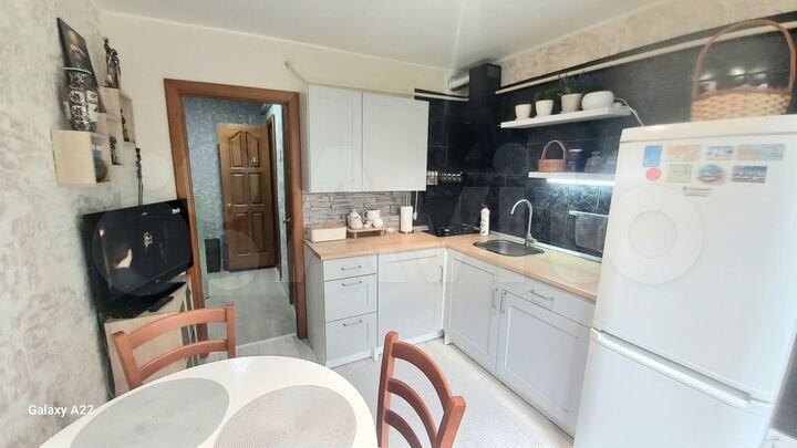 2-к. квартира, 52,9 м², 2/5 эт.