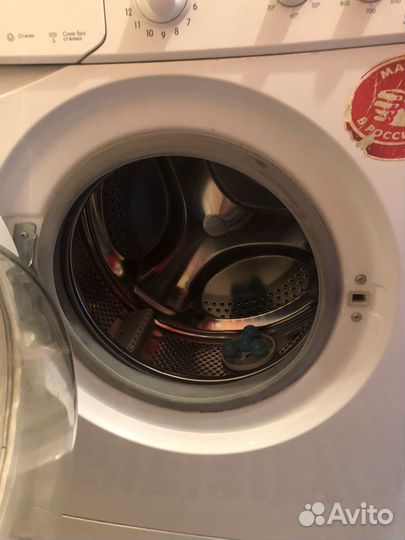 Стиральная машина Indesit на запчасти