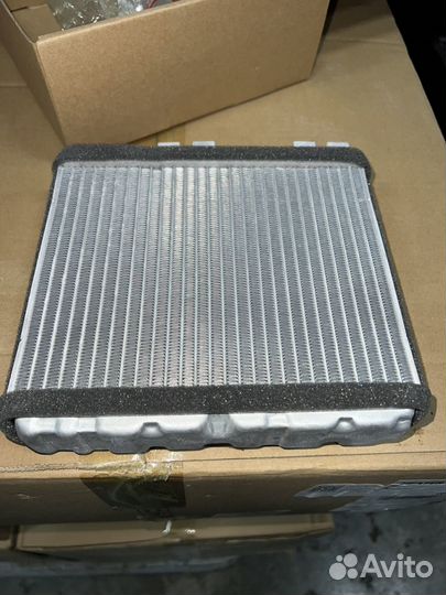 Радиатор печки Nissan Diesel Condor Pulsar Sunny