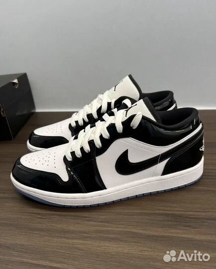 Nike Air Jordan 1 Low Concord Оригинал