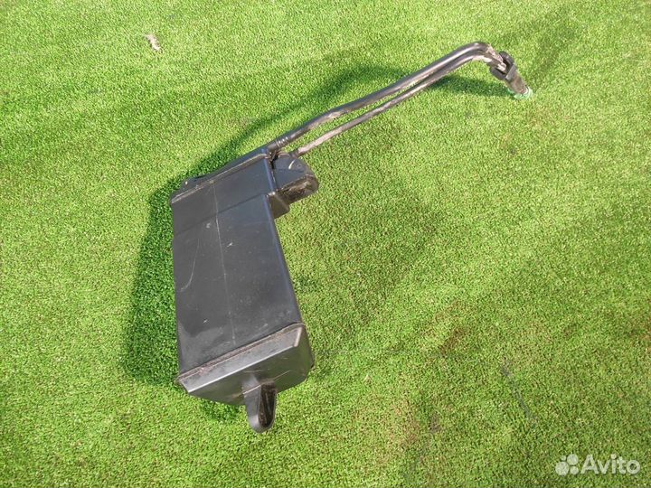 Абсорбер Opel Astra H седан 1.6 2008