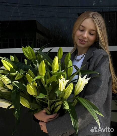 Букет из лилий