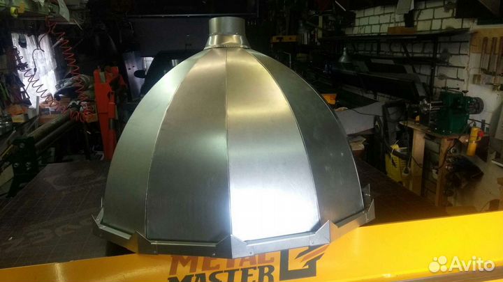 Зонт вытяжной островной