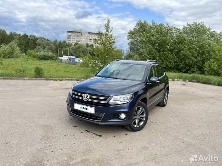 Volkswagen Tiguan 2.0 AT, 2012, 225 500 км