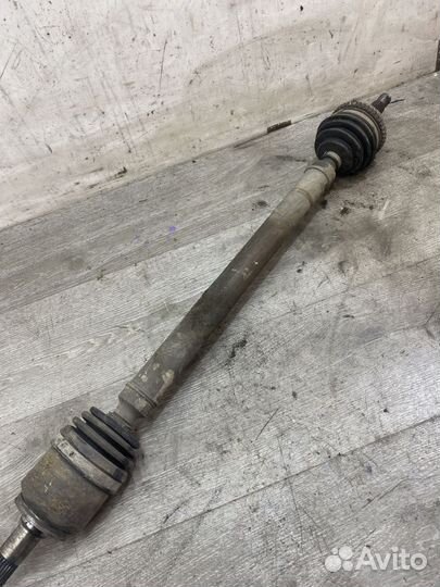 Привод передний правый ваз (LADA) Priora