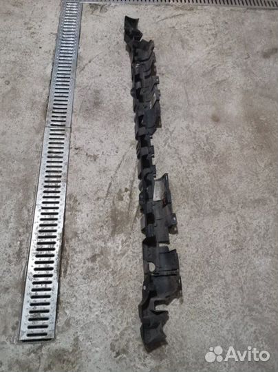 Усилитель бампера задний Mercedes Vito 639 рест