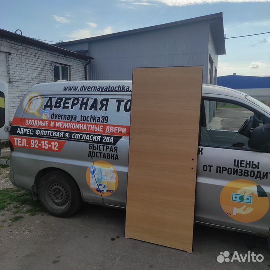 Дверь скрытого монтажа в шпоне