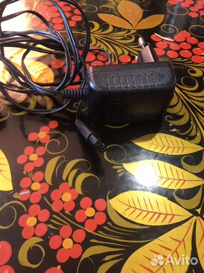 Зарядное устройство для телефона