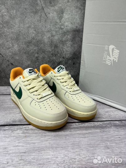 Кроссовки Nike Air Force 1