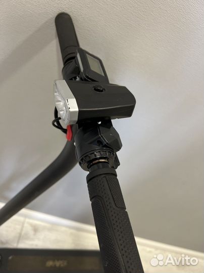 Самокат взрослый электрический