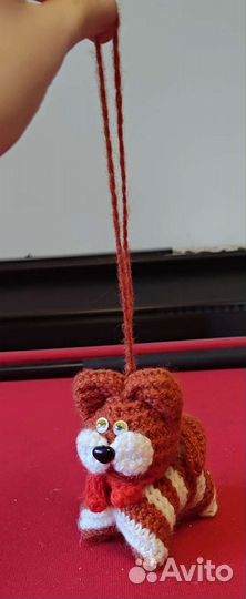 Собака с котёнком
