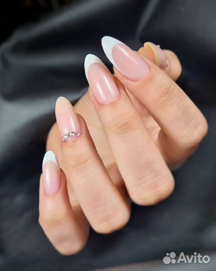 Маникюр,педикюр, наращивание ногтей, брови