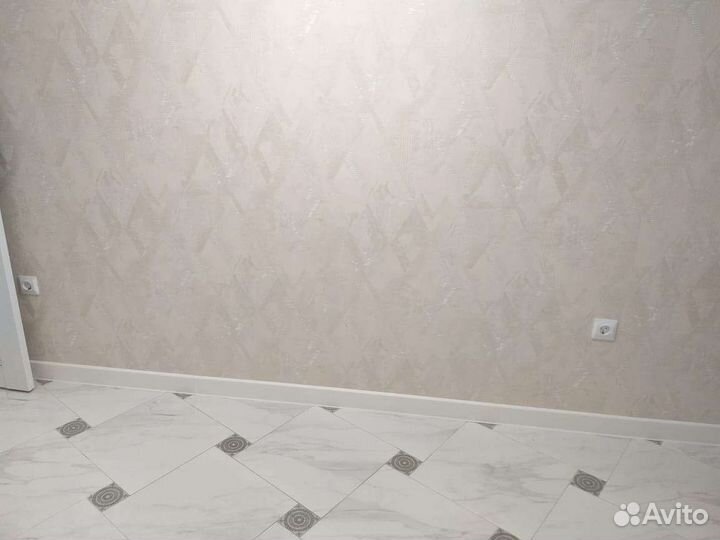Плиточник укладка плитки