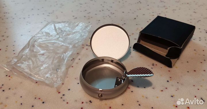 Карманная пепельница