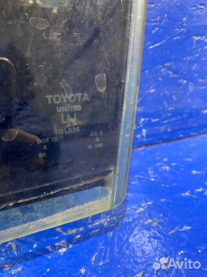 Стекло двери заднее левое Toyota Camry 40 2AZ-FE