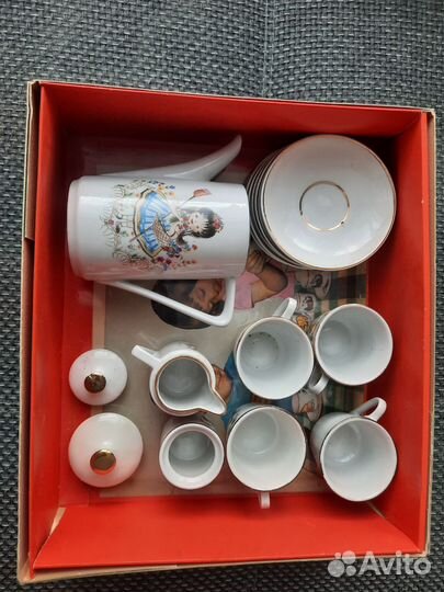 Детский сервиз чайный (кофейный) GDR