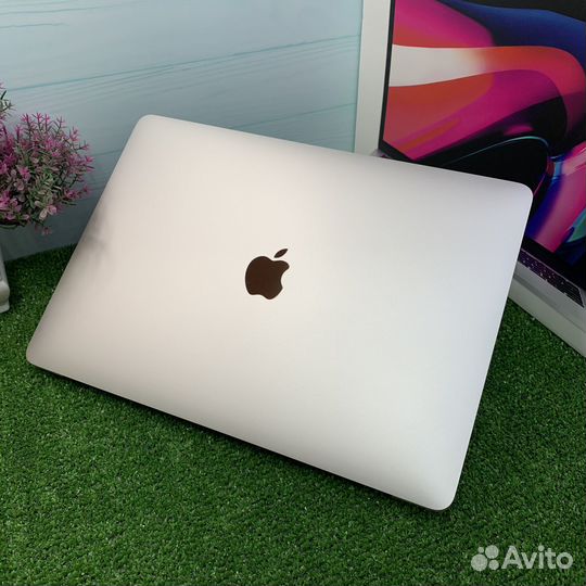 Ноутбук apple Macbook Pro 13 2022 M2 TouchBar