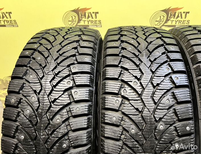 Pirelli Formula Ice 215/60 R17 100T