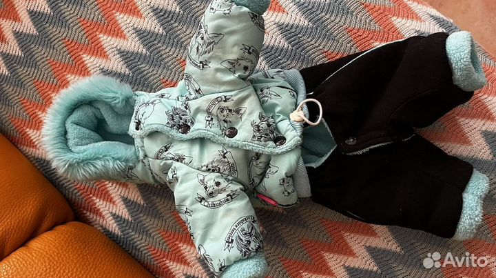 Комбинезон для маленькой собаки