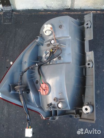 Фара задняя правая на Kia Ceed Universal