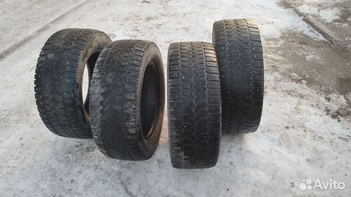 Yokohama Ice Guard IG10 225/60 R16