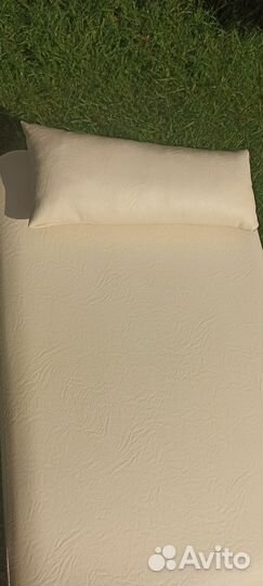 Кушетка б/у