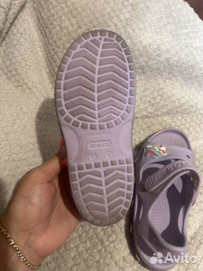 Сандалии crocs c12