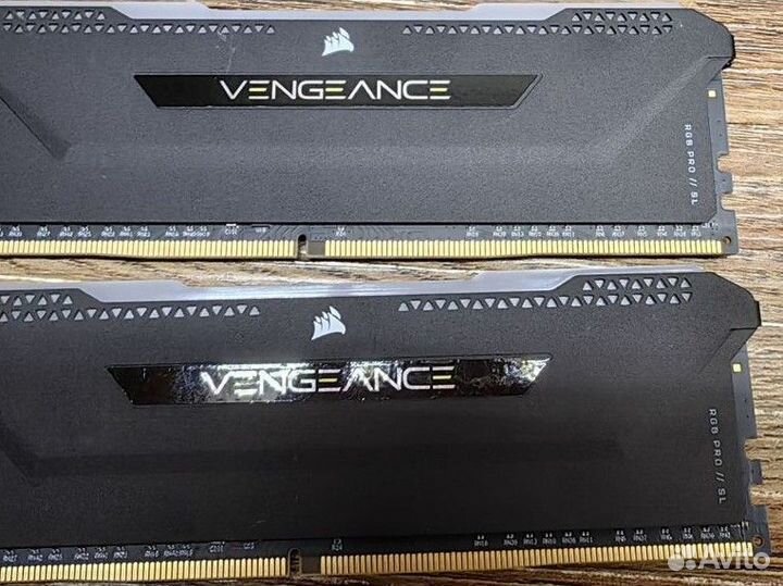 Оперативная память Corsair Vengeance RGB Pro2*8 гб