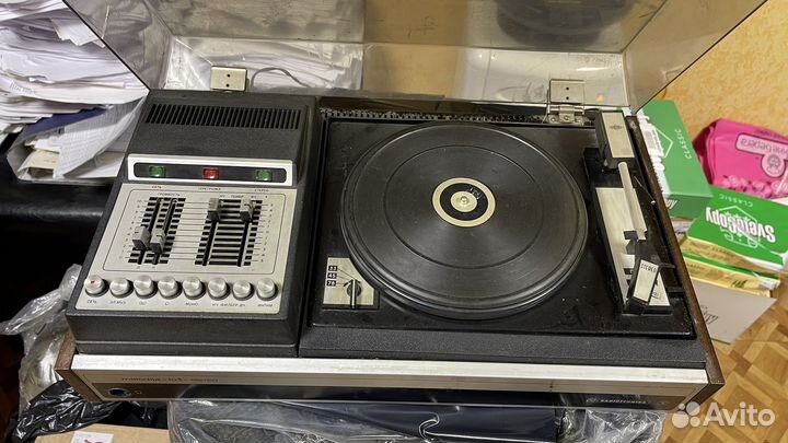 Виниловый проигрыватель мелодия 106 -103