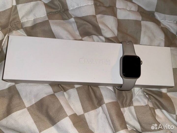 Apple watch series 8 41mm starlight