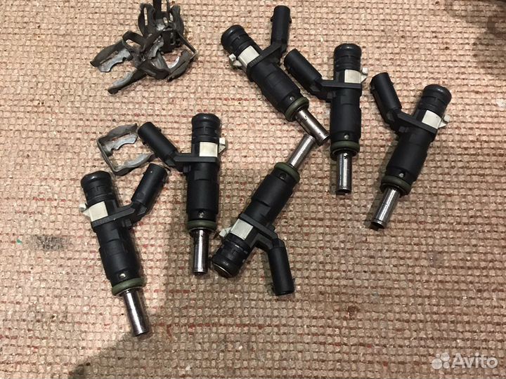 Топливные форсунки 113, 272 мотор Мерседес 164