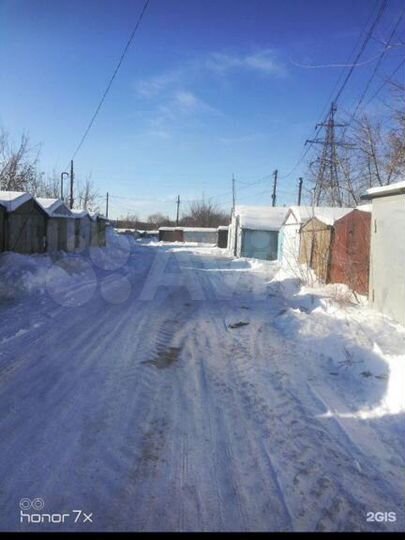 Гараж, > 30 м²
