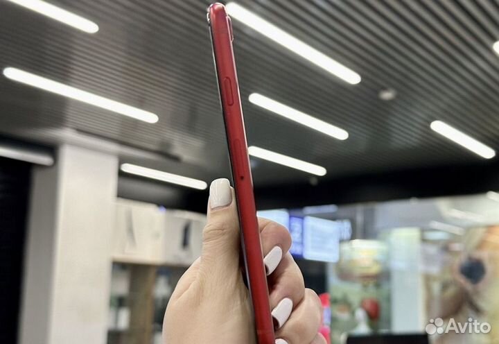 iPhone 8 64gb Product Red 100Акб