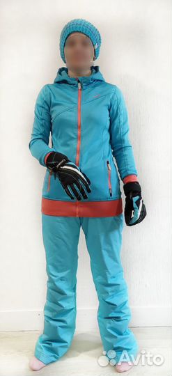 Горнолыжный костюм для сноуборда женский