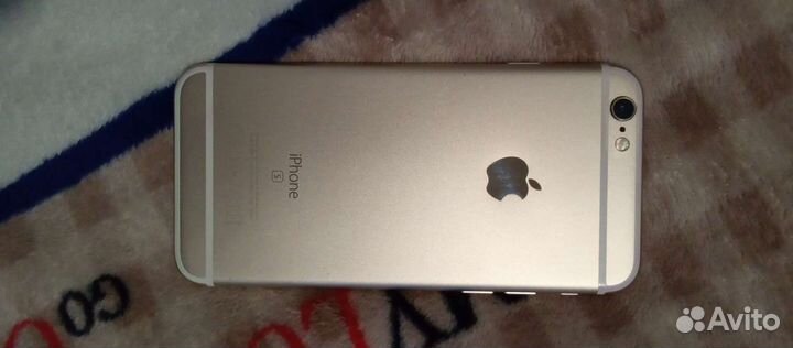 Телефон iPhone 6s