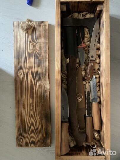 Продам Комплект Ножей + топор (подарочный)