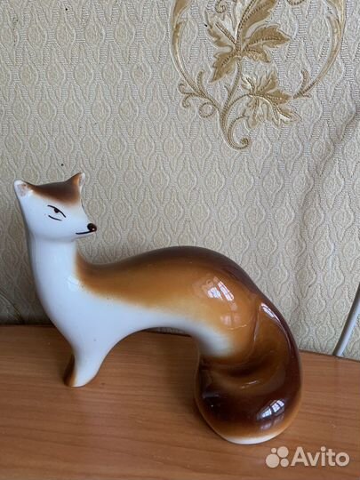 Статуэтка лиса