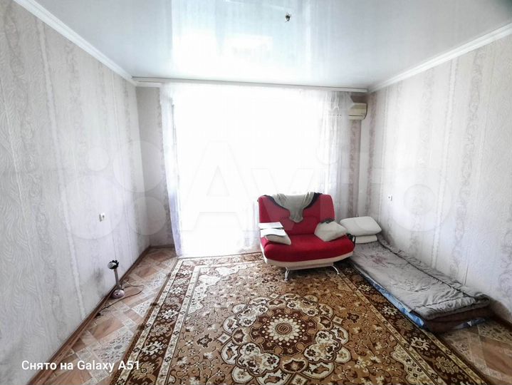 2-к. квартира, 50 м², 3/3 эт.