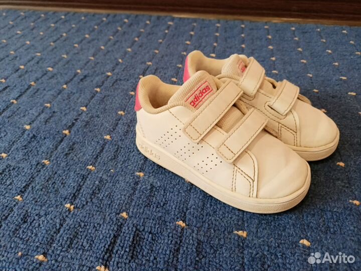 Кроссовки adidas