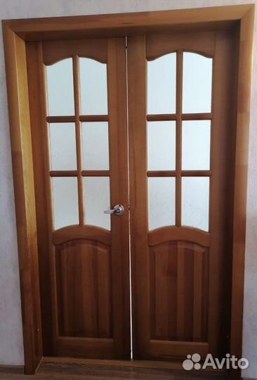 Двери межкомнатные из массива сосны
