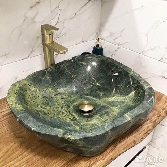 Изделия из камня