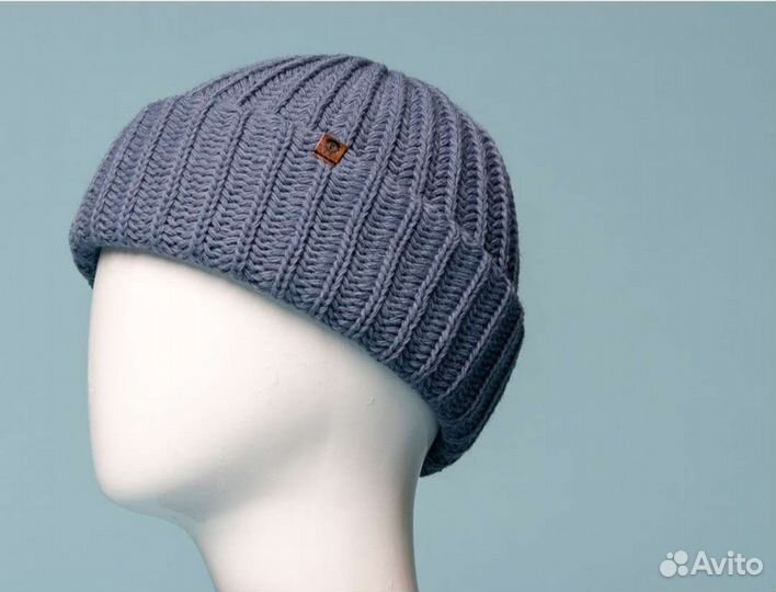 Шапка женская вязаная