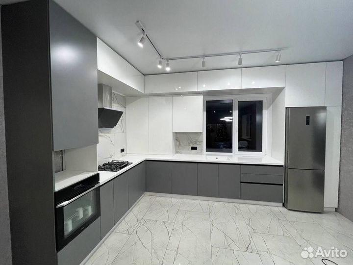 Кухня на заказ Столешница из камня