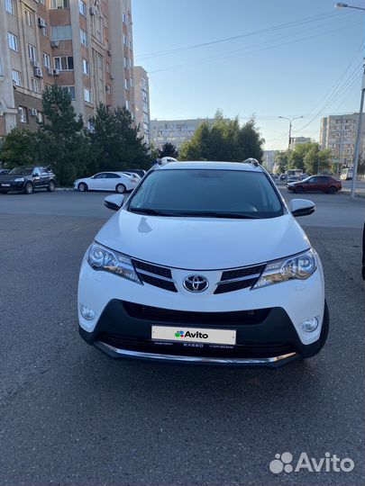 Toyota RAV4 2.0 CVT, 2014, 130 800 км