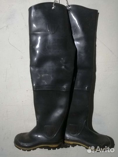 Болотные сапоги